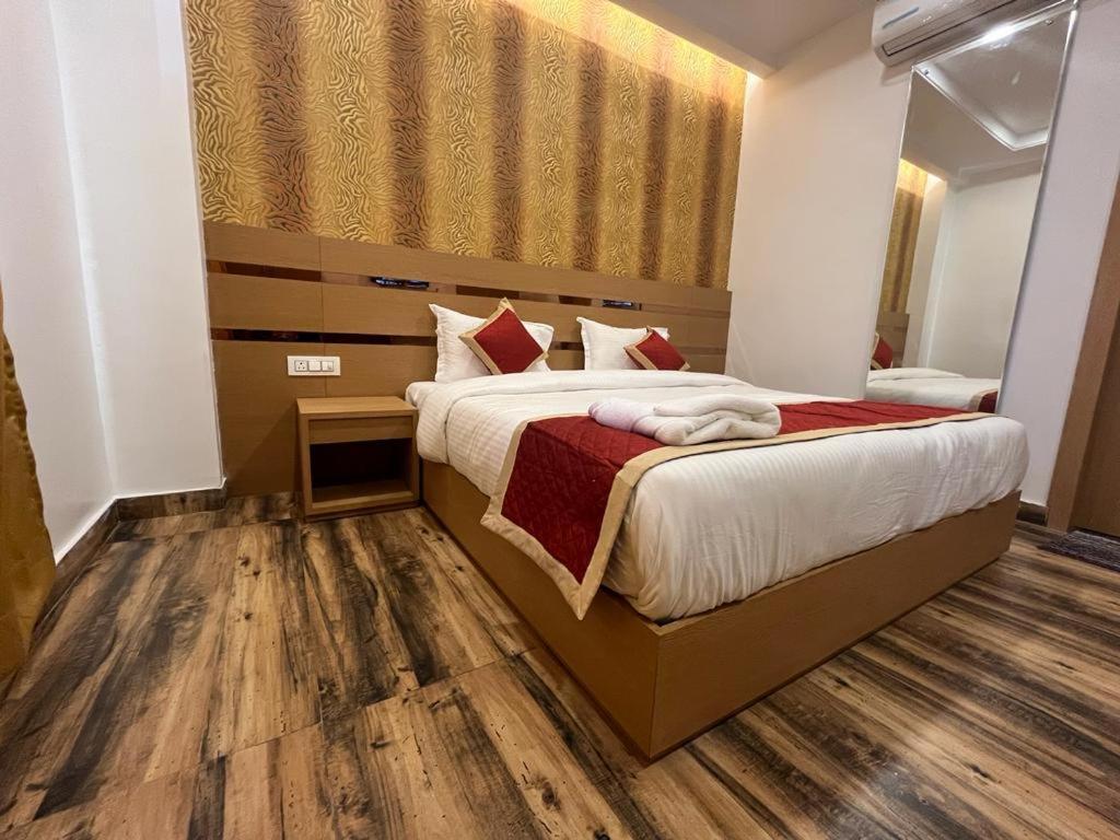 Royal Casa 3* Lucknow