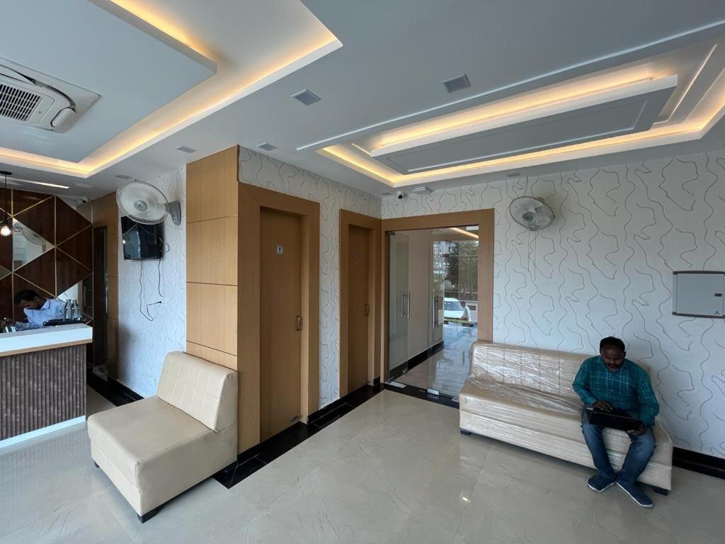 Hotel Royal Casa Lucknow